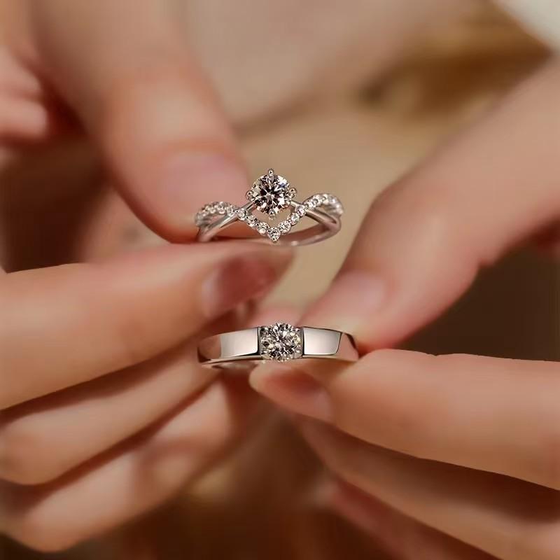 Flash Alloy Diamond Ring Crown Electroplated Wedding Couple Ring Super Flash Light Luxury Simulation Diamond Ring Proposal