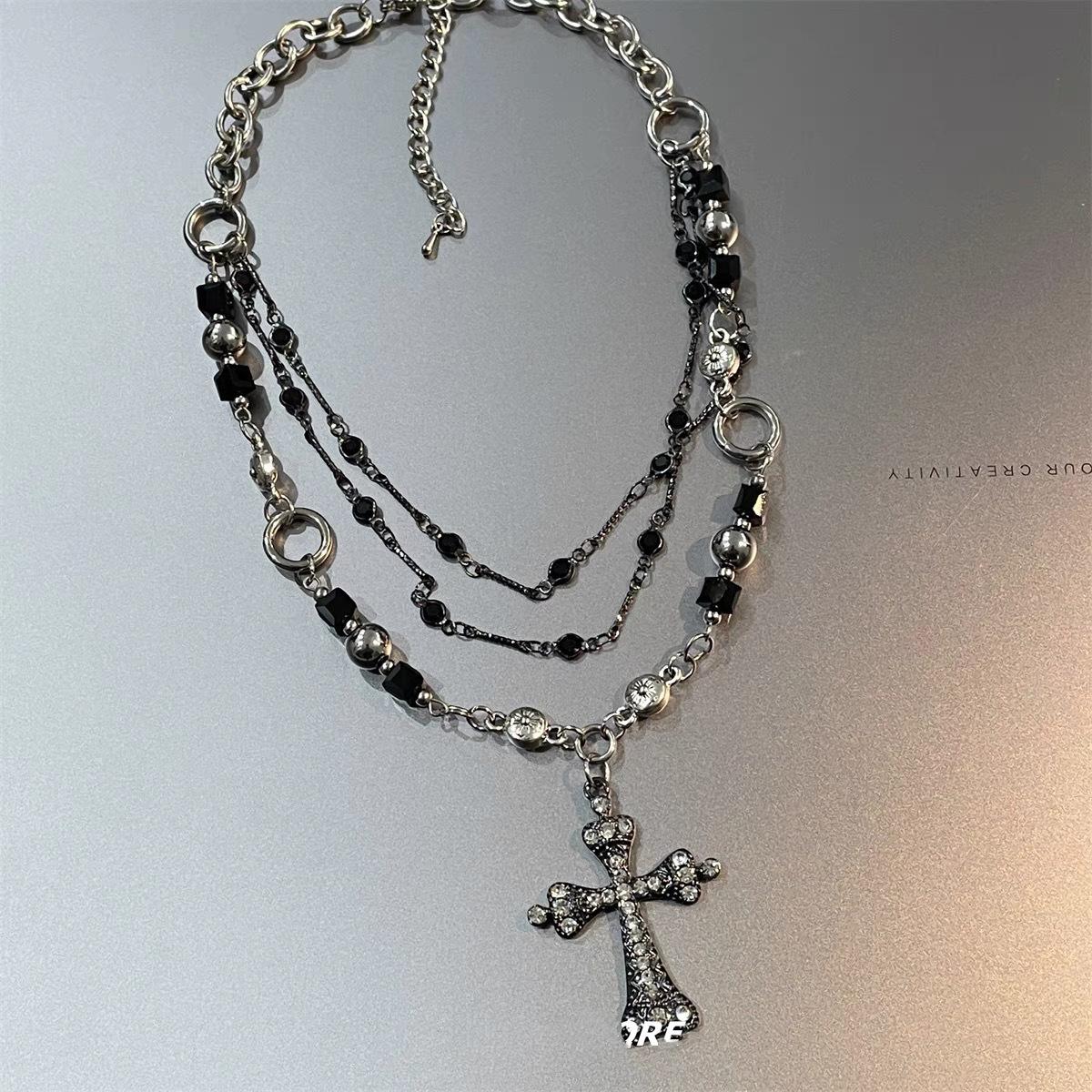 Sweet Cool Hot Girl Multi-Layer Stacked Gun Black Cross Necklace Female Clavicle Chain Female High-Grade Choker Necklace Accessories