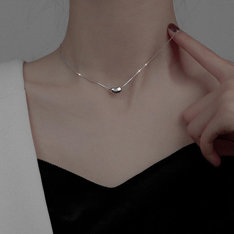 Titanium Steel Necklace Korean Lovesick Bean Pendant Clavicle Chain Internet Celebrity Simple Temperament Choker Cold Style Temperament Necklace