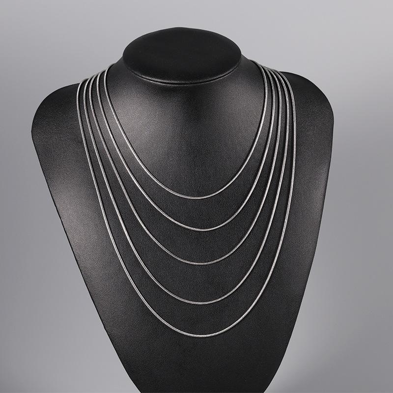 Snake Bone Chain Bare Chain 09 round Snake High-Grade Versatile Plain Chain Japanese and Korean Titanium Steel Stainless Steel Necklace Female Accessories Cross-Border