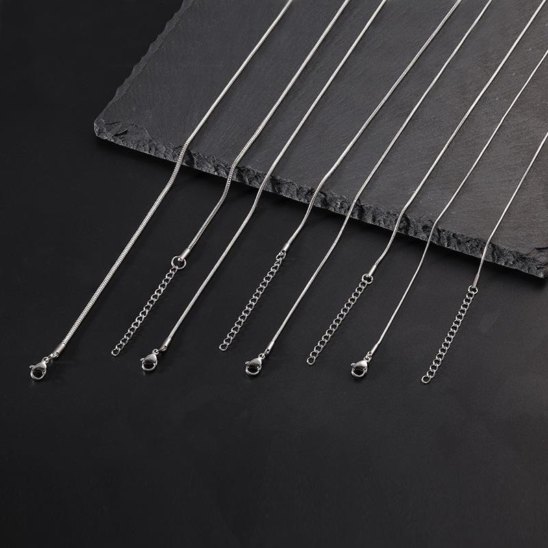 Snake Bone Chain Bare Chain 09 round Snake High-Grade Versatile Plain Chain Japanese and Korean Titanium Steel Stainless Steel Necklace Female Accessories Cross-Border