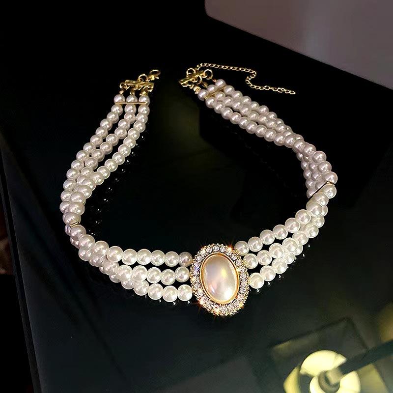 Ethnic Style Imitation Pearl Short Diamond Necklace Collar Clavicle Chain Design Sense Online Celebrity Retro Niche Fashion All-Matching