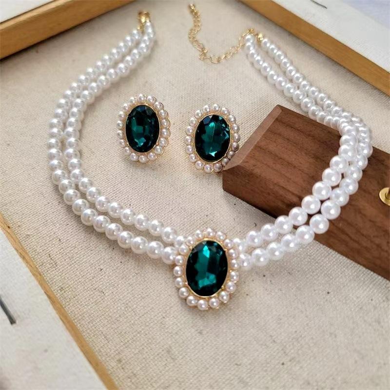 Ethnic Style Imitation Pearl Short Diamond Necklace Collar Clavicle Chain Design Sense Online Celebrity Retro Niche Fashion All-Matching
