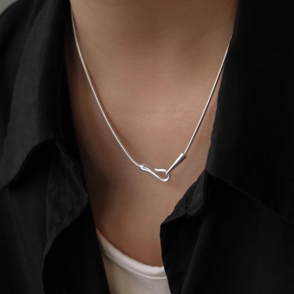 S925 Sterling Silver Fish Hook Snake Bone Chain Female Niche Design Hook Necklace Boyfriend Style Simple All-Match Chain Plain Chain