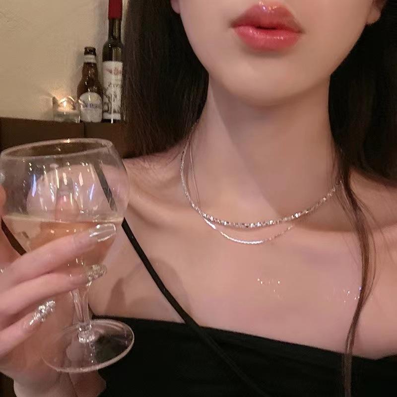Double-Layer High-Grade Broken Silver Necklace for Girls Light Luxury Niche Design Sense Fine Flash Stacked Hot Girl Clavicle Chain Jewelry