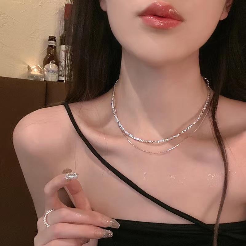Double-Layer High-Grade Broken Silver Necklace for Girls Light Luxury Niche Design Sense Fine Flash Stacked Hot Girl Clavicle Chain Jewelry