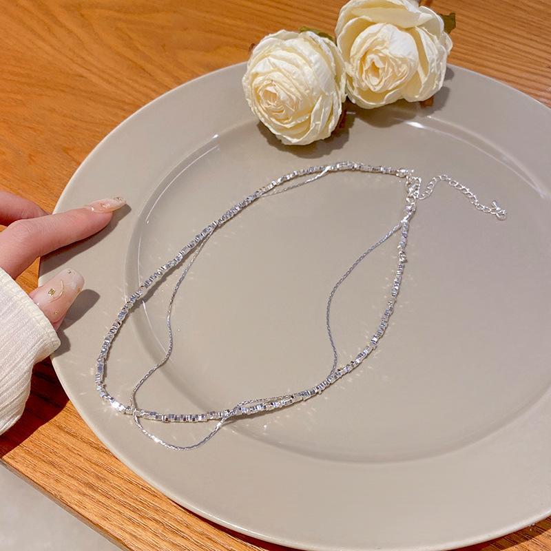 Double-Layer High-Grade Broken Silver Necklace for Girls Light Luxury Niche Design Sense Fine Flash Stacked Hot Girl Clavicle Chain Jewelry