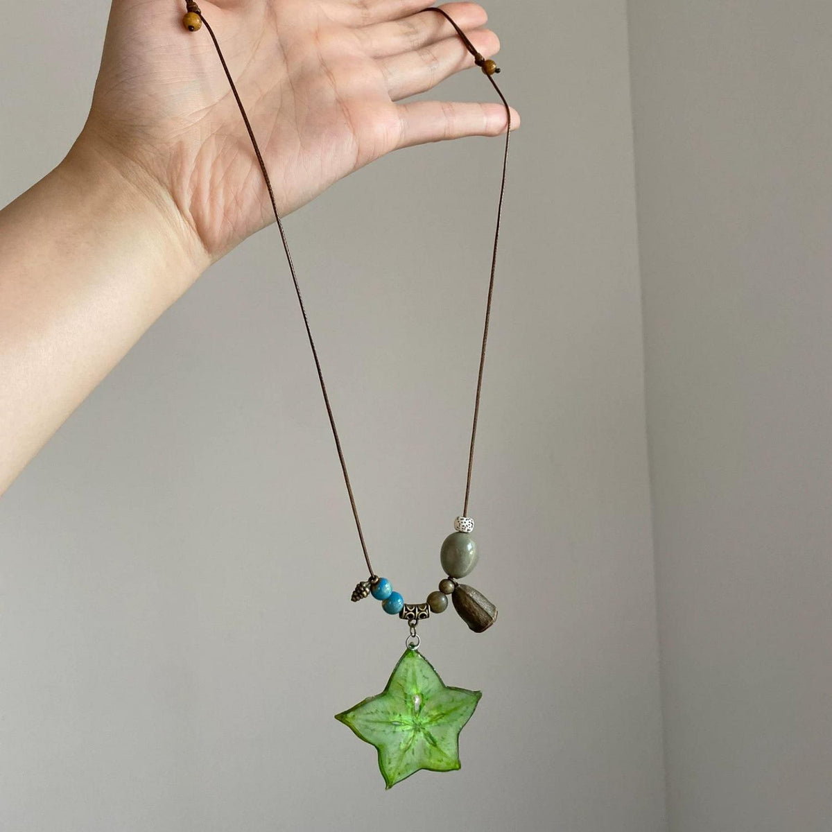 [Qingxing Manye] Mori Sliced Carambola Necklace Niche Artistic Retro Clavicle Chain Fresh Atmosphere Accessories