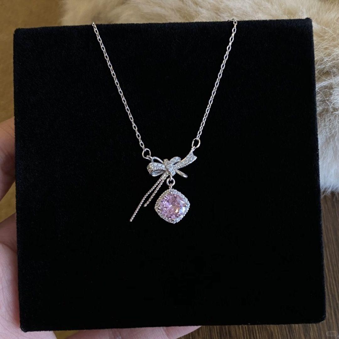 Sweet Light Pink Square Candy Irregular Bow Necklace Women's Super Shiny Exquisite Simple All-Match Clavicle Chain