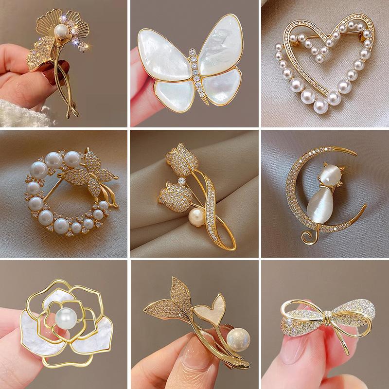 Fashion Corsage Cross-Border Brooch Female Anti-Exposure Butterfly Brooch High Sense Niche New Corsage