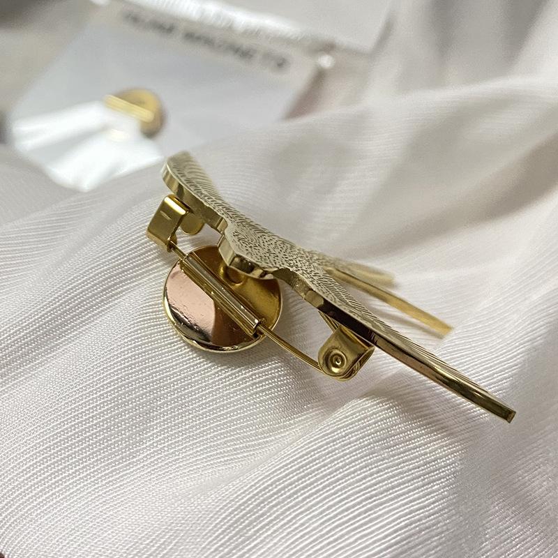 Brooch Converter Magnetic Suction Buckle Punch-Free Non-Hurt Clothes Strong Magnetic Suction Creative Brooch DIY Accessories Factory Wholesale Copper