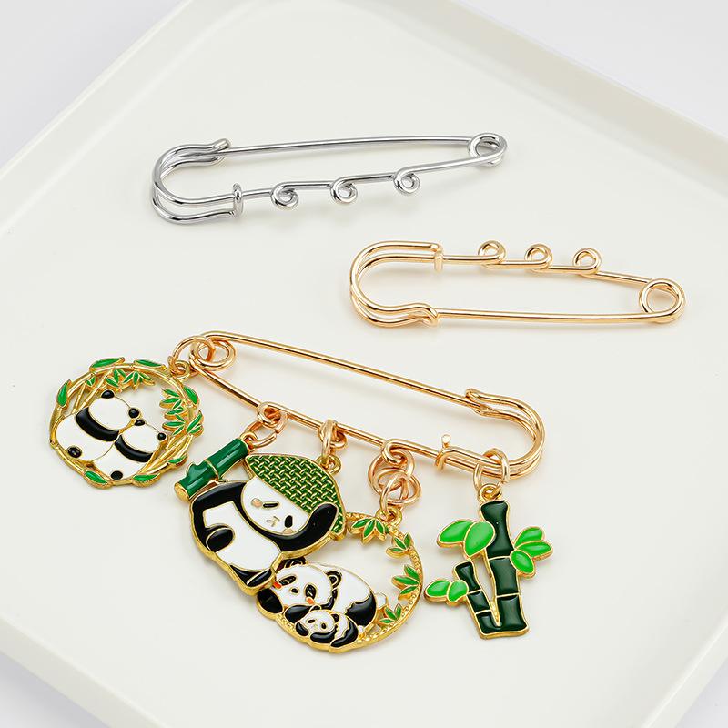 Three-Hole Pin DIY Jewelry Accessories Waist-Tight Pin Large Pin Personalized Decorative Brooch Anti-Exposure Safety Buckle Pin