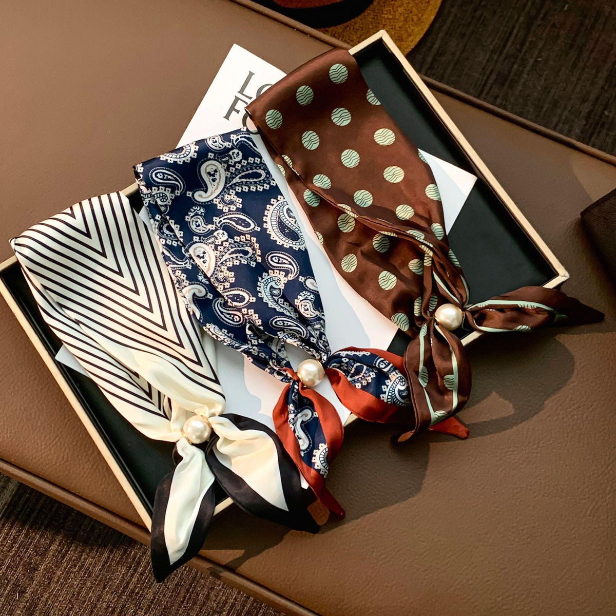 Silk Scarf Long New All-Match Artifact Neck Protection Necklace Accessories Clavicle Small Scarf Scarf Pearl Magnetic Suction Buckle Silk Scarf