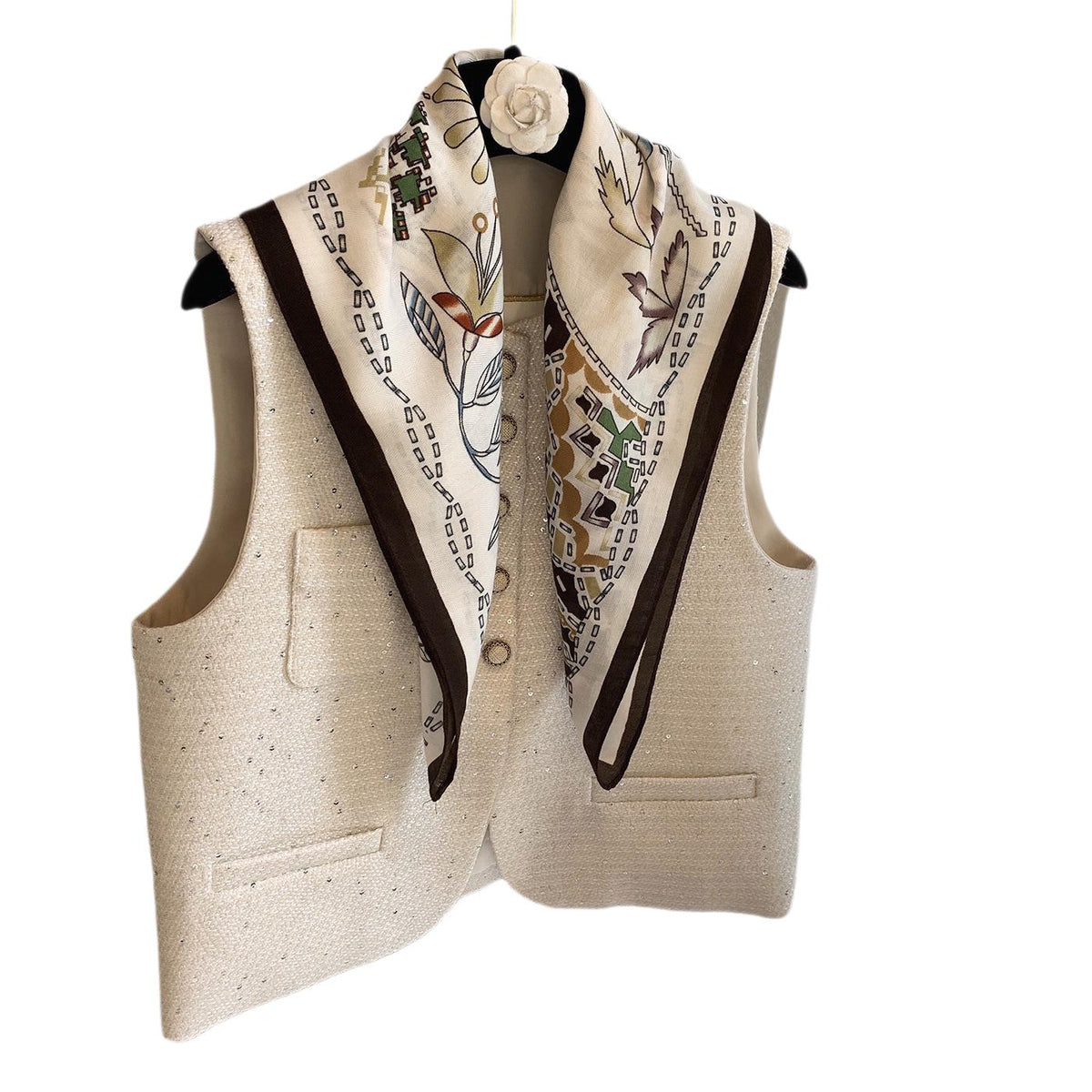 High-Grade Herringbone Silk Scarf Women's Spring and Autumn New Versatile Decorative Scarf Shawl Fashion Printed Small Square Scarf
