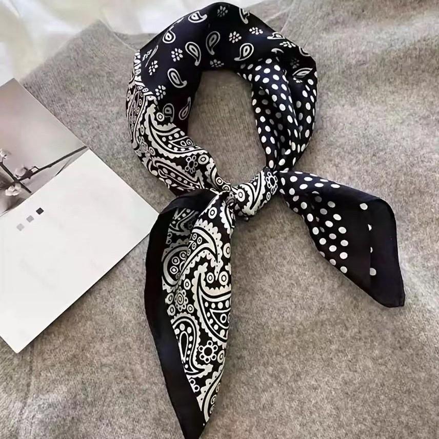 New Small Square Scarf Women's Summer Versatile Scarf Hair Band Scarf Scarf Elegant High-Grade Neck Protection Spring and Autumn Thin
