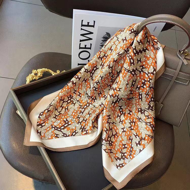 New 70 * 70cm Korean Style Small Square Scarf Women's Silk Scarf Spring and Summer Thin Sun Protection Scarf Neck Protection Tie Bag Hair Band All-Matching