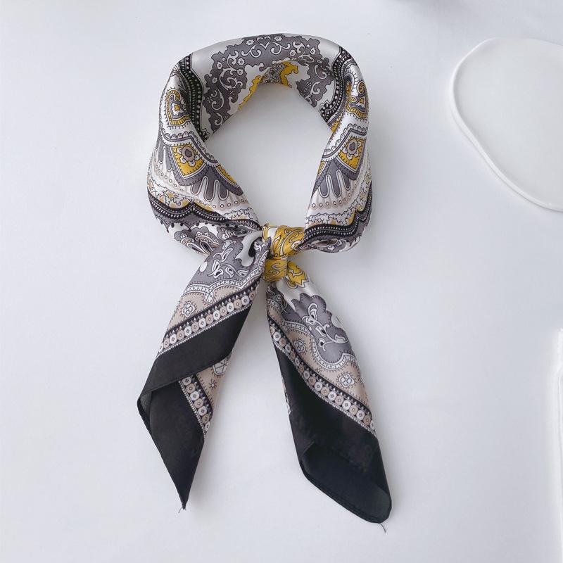 Japanese Retro Workwear Men's Square Scarf Men's Scarf Korean Men's Decorative Scarf Scarf Collar Scarf