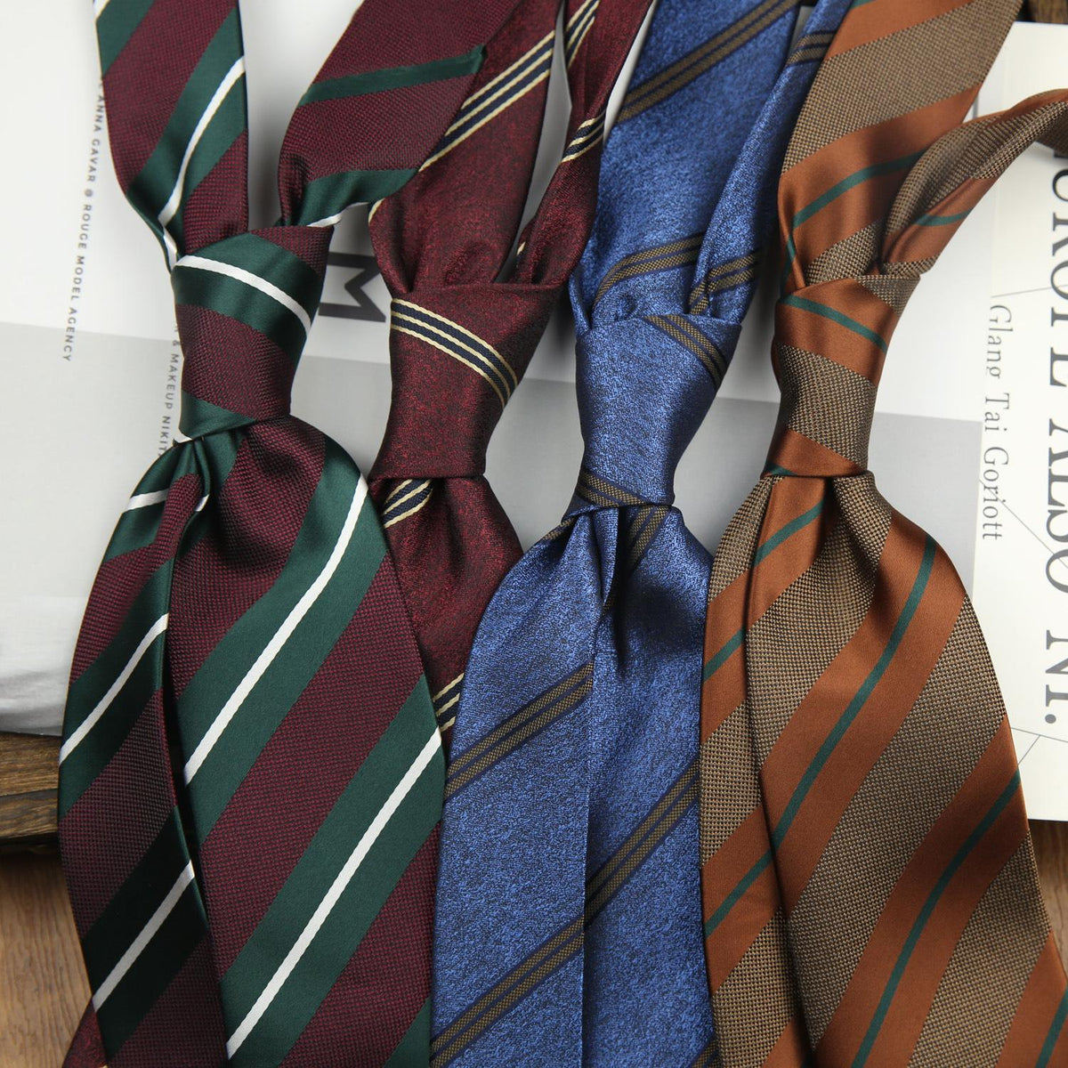 Tie Men's Retro Dark Pattern British 8cm Formal Wear Professional Business Hand Striped Wedding Stage Wedding Tie